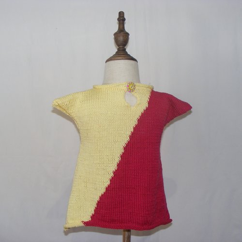 Robe de couleur rouge et jaune - 12 mois Les P'tits Baby